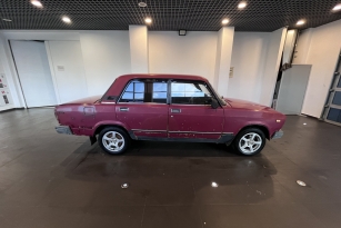 LADA 2107