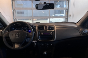 RENAULT LOGAN