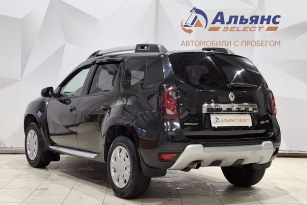 RENAULT DUSTER