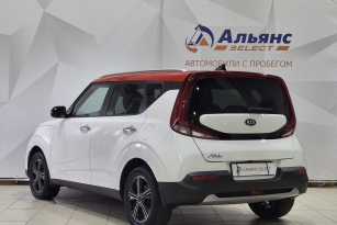 KIA SOUL