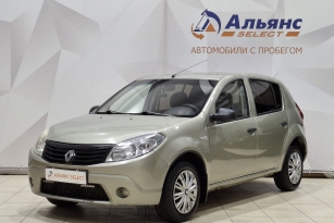 RENAULT SANDERO