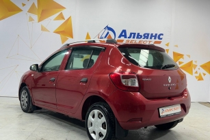 RENAULT SANDERO