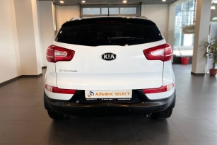 KIA SPORTAGE S