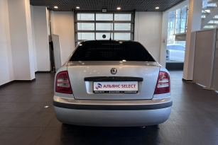 SKODA OKTAVIA
