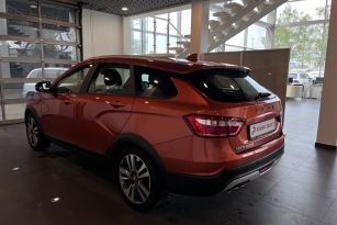 LADA VESTA