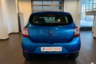 RENAULT SANDERO