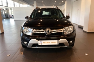 RENAULT DUSTER