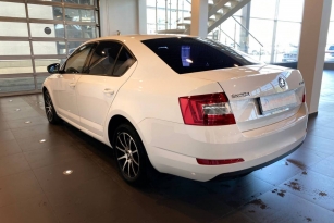SKODA OKTAVIA