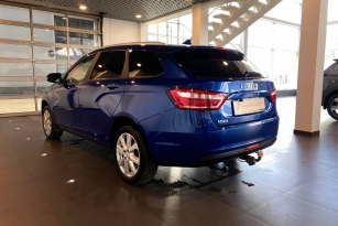 LADA VESTA