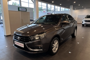 LADA VESTA