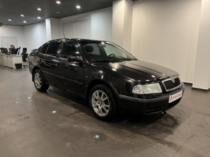 SKODA OKTAVIA