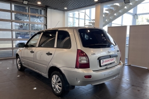 LADA KALINA