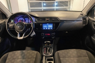 KIA RIO X-LINE