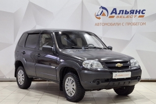 CHEVROLET NIVA