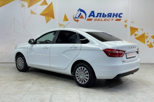 LADA VESTA