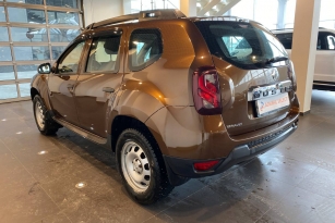 RENAULT DUSTER