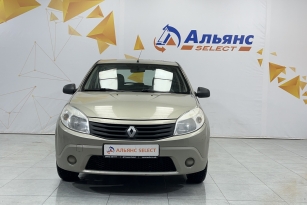 RENAULT SANDERO