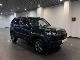 LADA NIVA TRAVEL