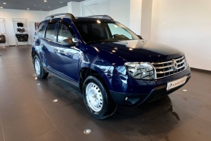 RENAULT DUSTER