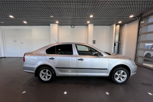 SKODA OKTAVIA