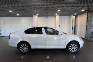 SKODA OKTAVIA