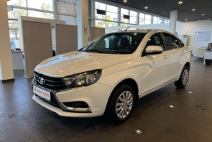 LADA VESTA