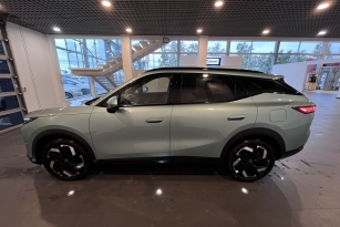 OMODA C7