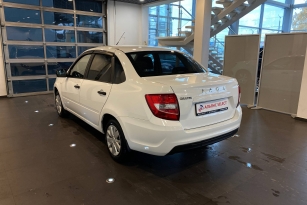 LADA GRANTA