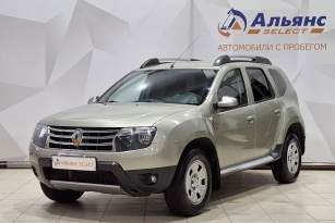 RENAULT DUSTER