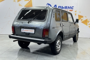 LADA 2131 (4X4)