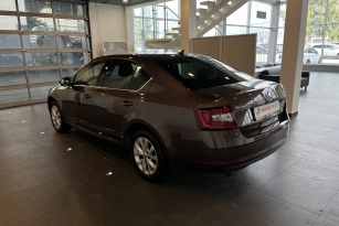 SKODA OKTAVIA