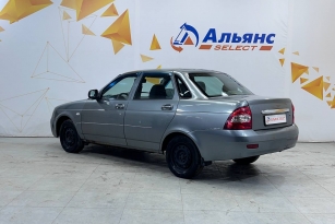 LADA PRIORA