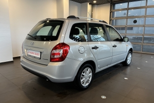 LADA KALINA