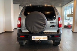 CHEVROLET NIVA