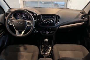 LADA VESTA