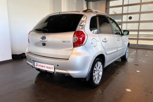 DATSUN MI-DO