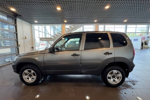 LADA 2121 (4X4)