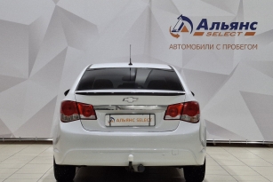 CHEVROLET CRUZE