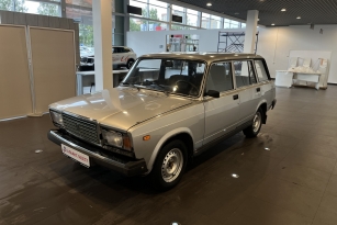 LADA 2104
