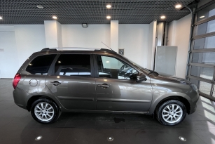 LADA GRANTA