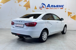 LADA VESTA