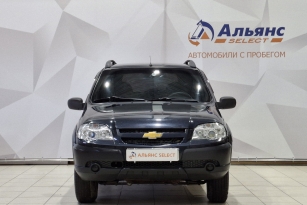 CHEVROLET NIVA
