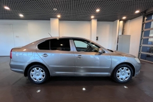 SKODA OKTAVIA