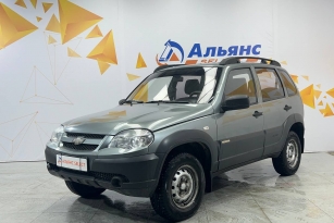 CHEVROLET NIVA