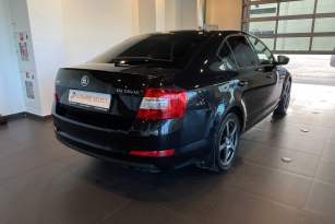 SKODA OKTAVIA