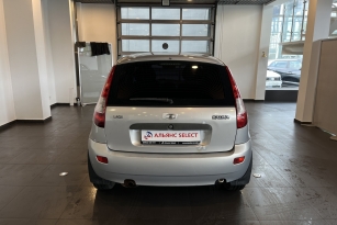 LADA KALINA