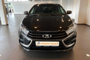 LADA VESTA