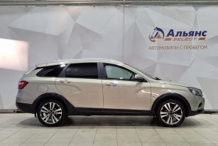 LADA VESTA