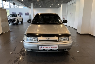 LADA 2110