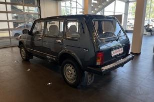 LADA 2131 (4X4)